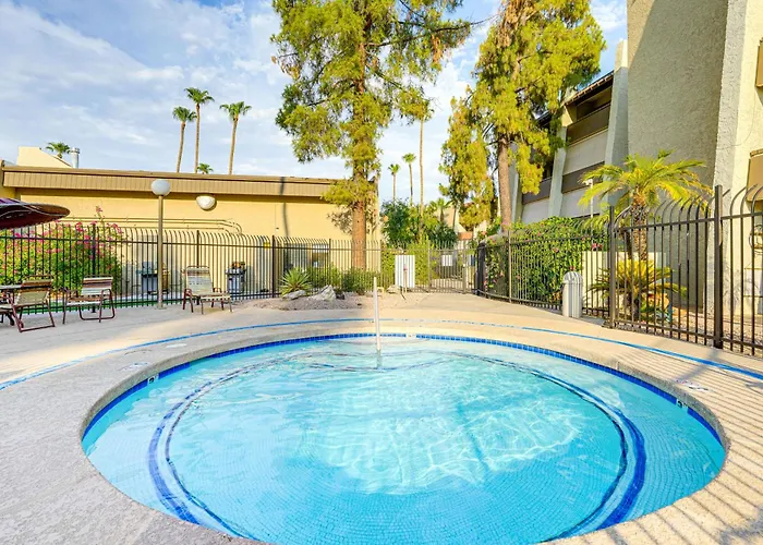 Holiday home Pool & Hot Tub At Gem In The Heart Of Old Town! Scottsdale